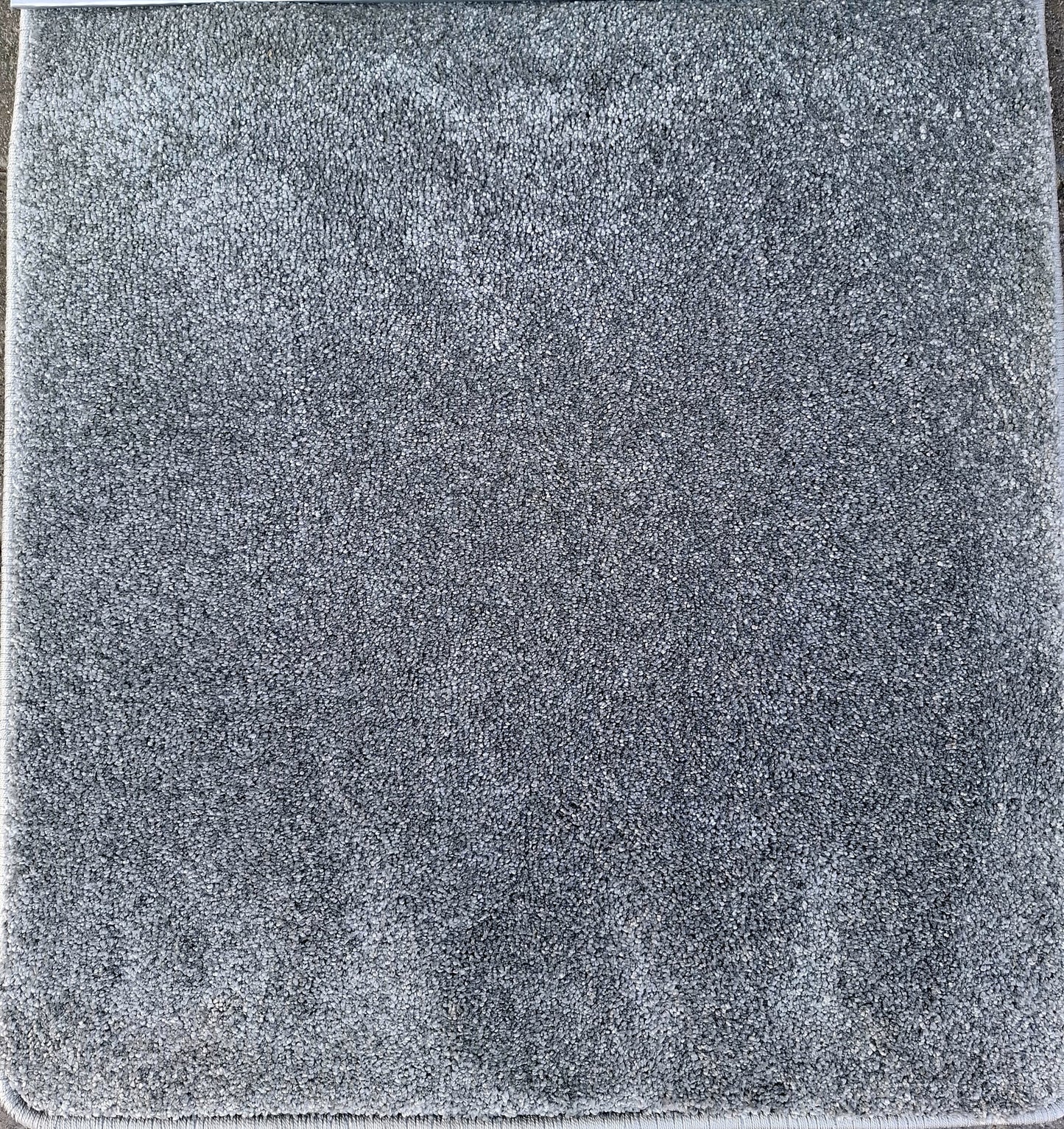 Luxurious Shaggy Wall-to-Wall Carpet - Plush & Soft in Multiple Colors